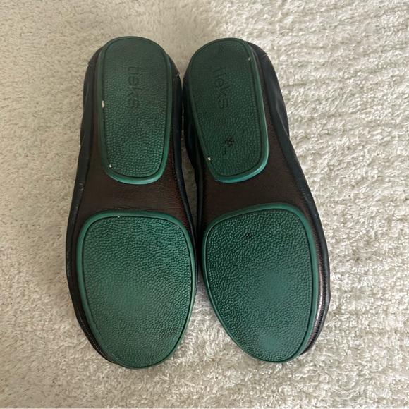 Matte Black Tieks, size 7 - Picture 5 of 6
